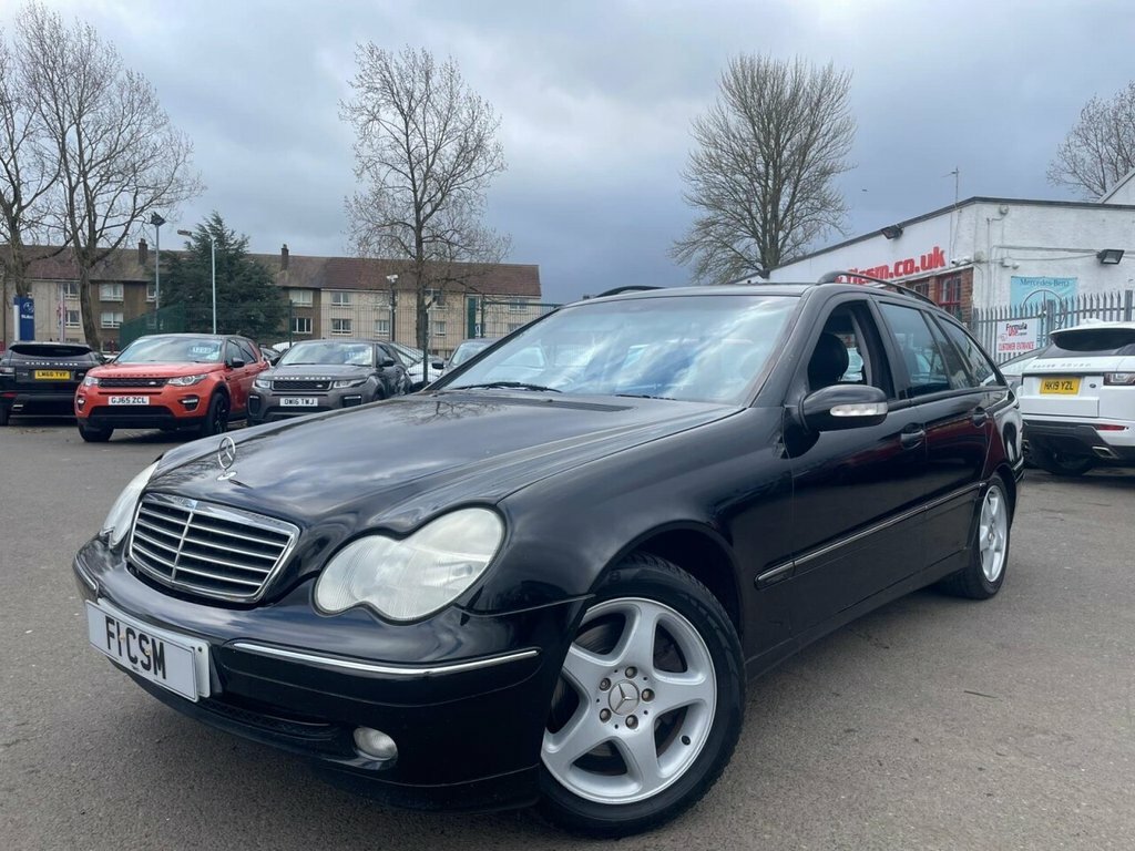 Mercedes-Benz C Class 2.6L Se Black