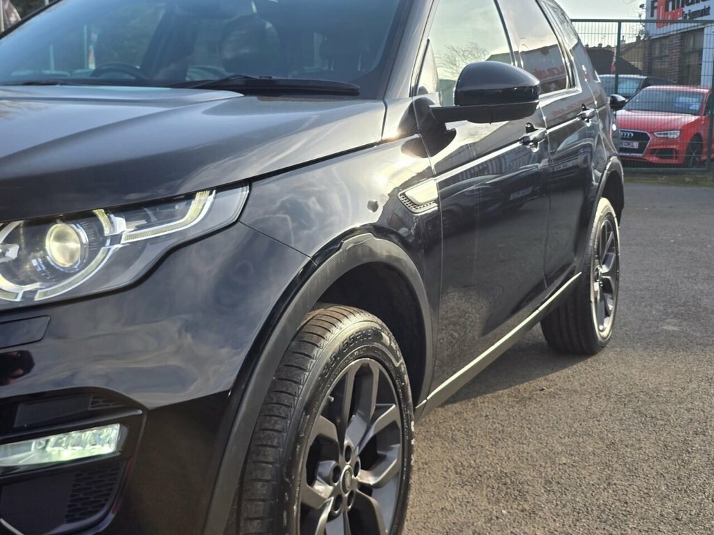 Land Rover Discovery Sport 2L Hse LF19DWK Black #6