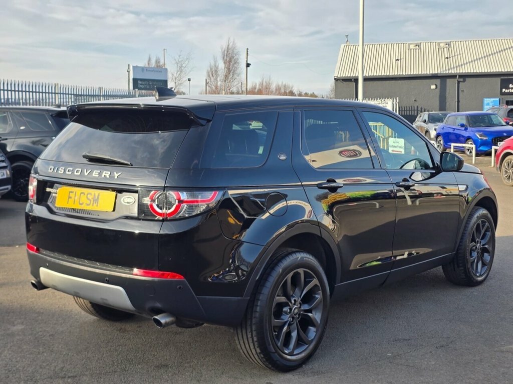 Land Rover Discovery Sport 2L Hse LF19DWK Black #4