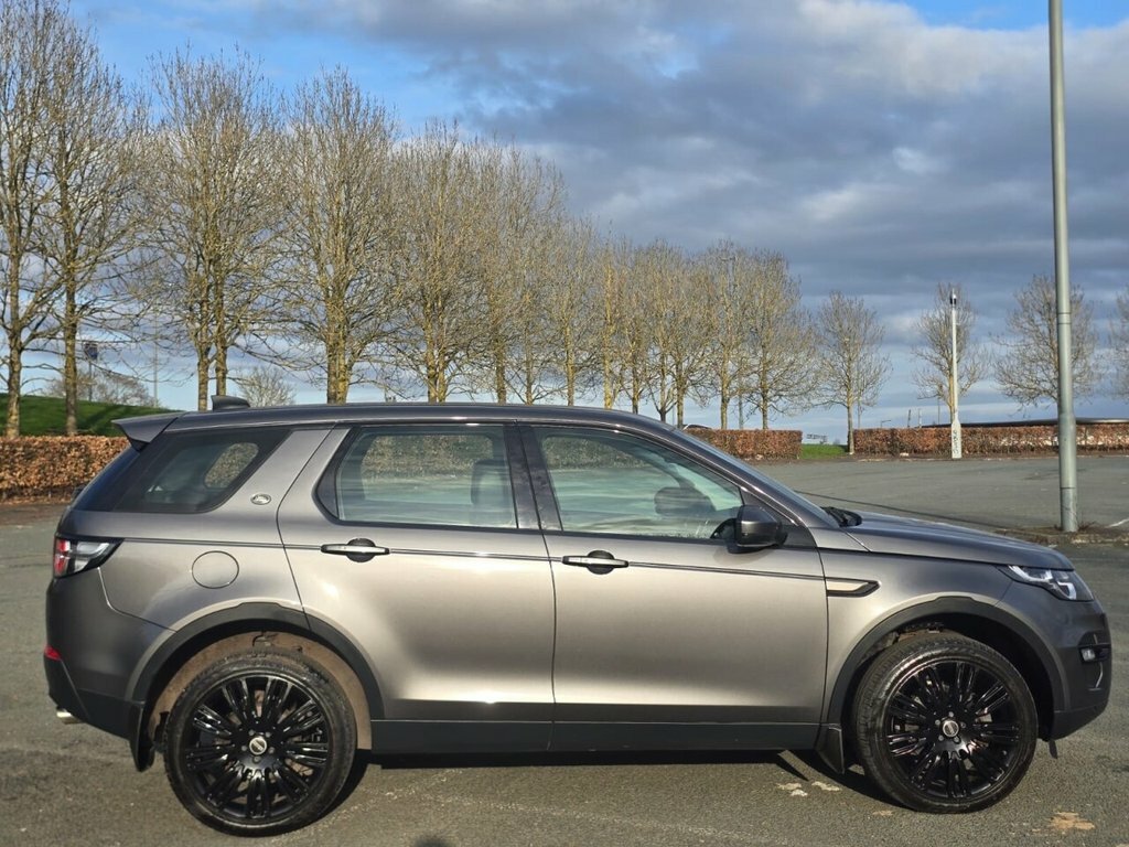 Land Rover Discovery Sport 2L Se Tech NJ19WHU Grey #6