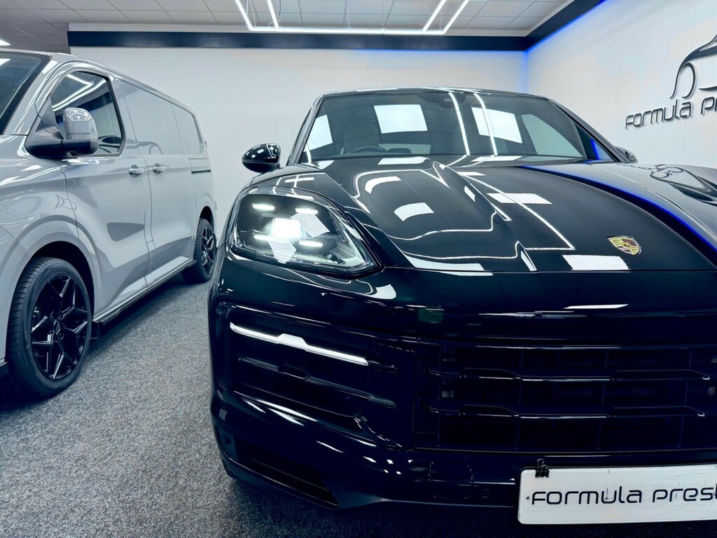 Porsche Cayenne 3.0 V6 E-hybrid 25.9Kwh Tiptronics 4Wd Euro 6 Ss BV73JDO Black #3