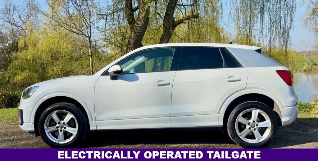 Audi Q2 Suv LM68VLC White #2