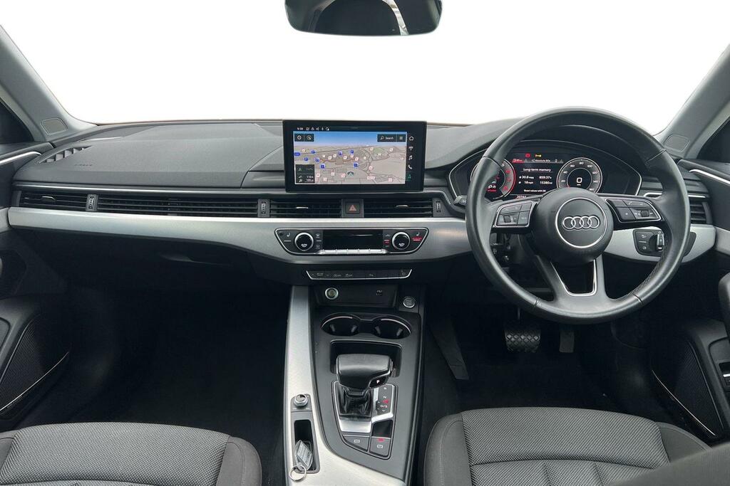 Audi A4 35 Tfsi Technik S Tronic RO22NRZ White #3