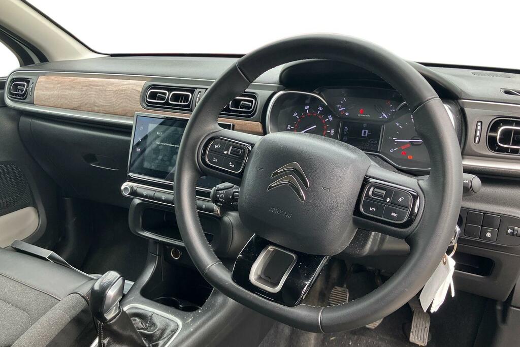 Citroen C3 1.2 Puretech Max YB24GSY White #3