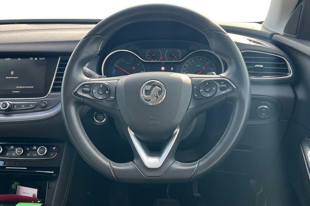 Vauxhall Grandland X 1.6 Hybrid4 300 Ultimate Nav Red #5