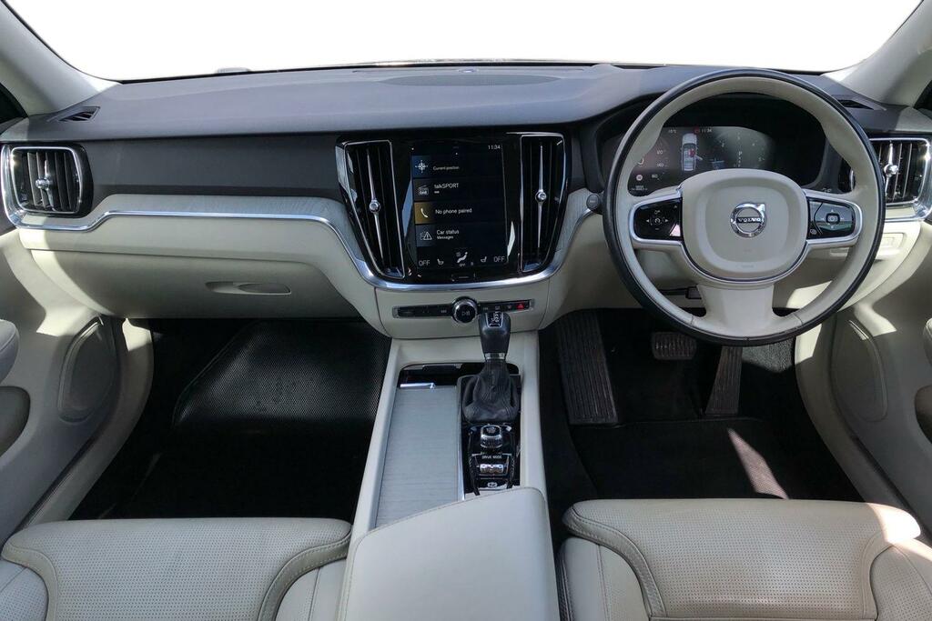 Volvo V60 2.0 D4 190 Inscription Pro SR19RHE Grey #3