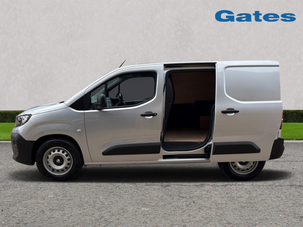 Vauxhall Combo-e Life Prime 100Kw 52Kwh Grey #5
