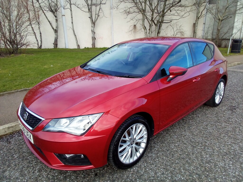 Seat Leon Hatchback 1.5 Tsi Evo Se Dynamic 201969 Red