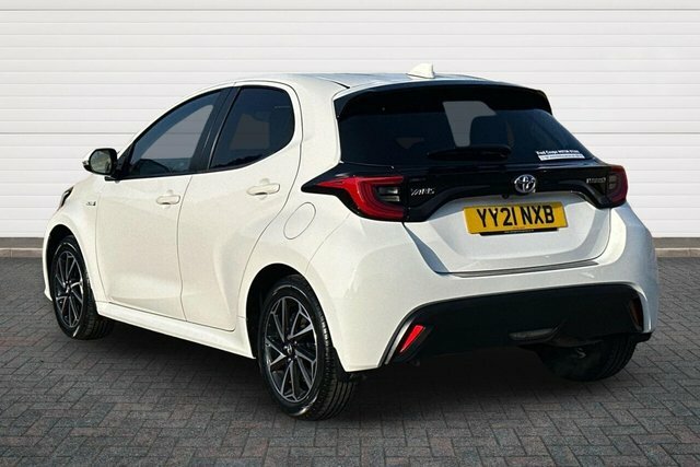 Toyota Yaris Vvt-h Design Hatchback YY21NXB White #5