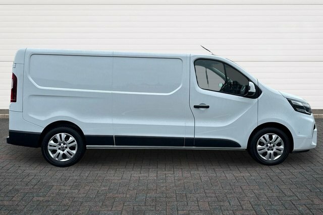 Nissan Primastar Dci 30 Tekna Panel YF23MXS White #2