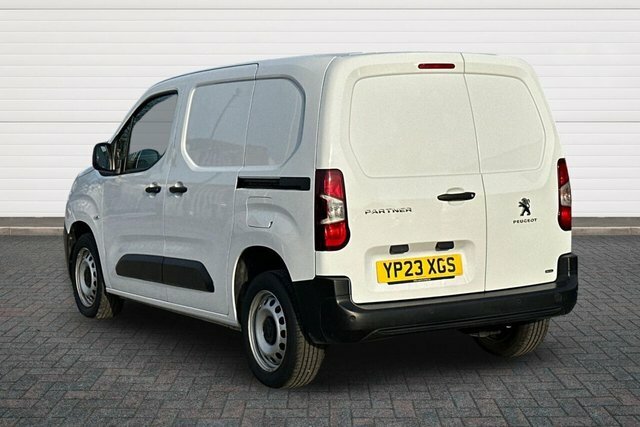 Peugeot Partner Bluehdi 1000 Professional Premium YP23XGS White #5