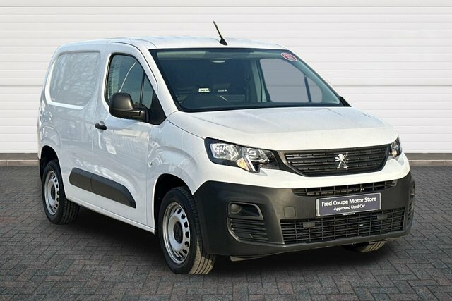 Peugeot Partner Bluehdi 1000 Professional Premium White