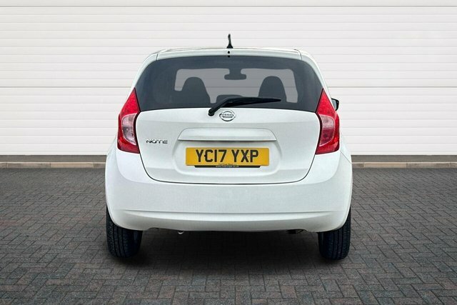 Nissan Note Acenta Premium Hatchback White #4