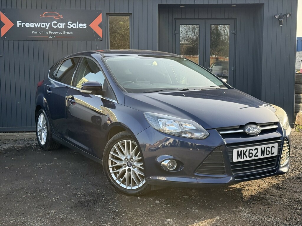 Ford Focus Hatchback 1.0T Ecoboost Zetec Hatchback Blue