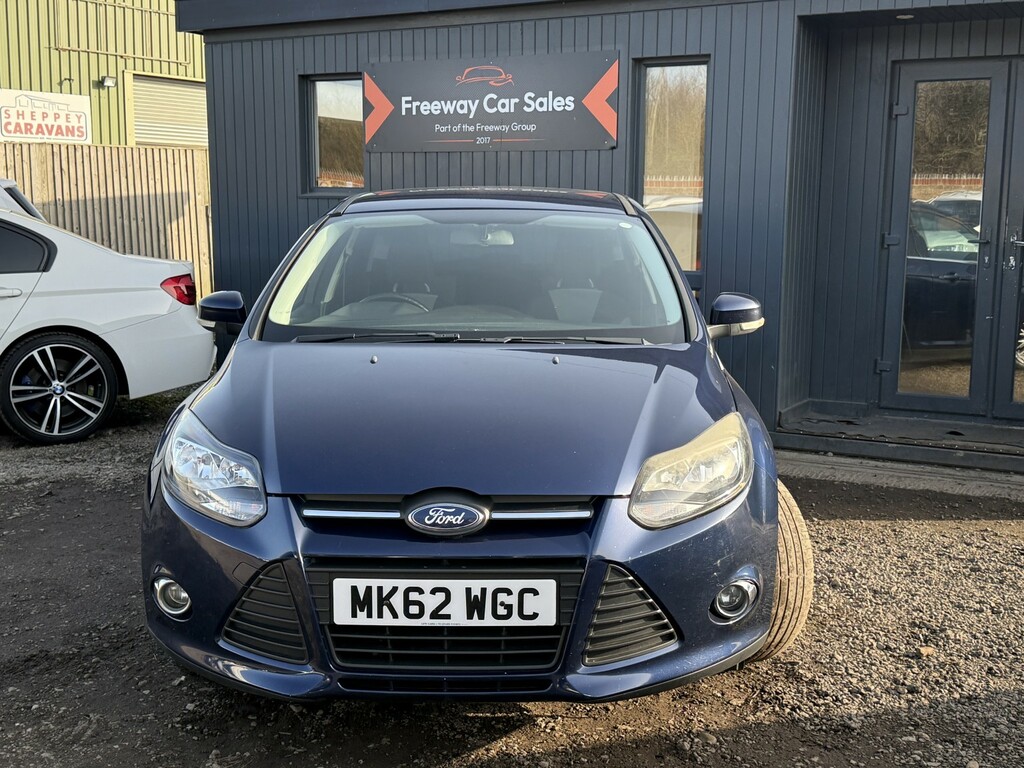 Ford Focus Hatchback 1.0T Ecoboost Zetec Hatchback MK62WGC Blue #2