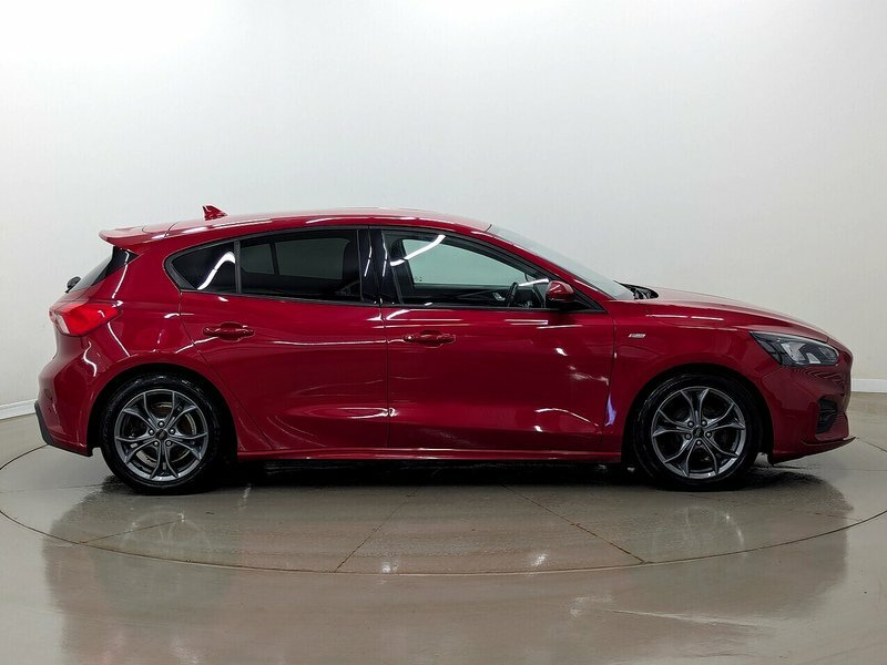 Ford Focus Ecoblue St-line WP70VTV Red #2