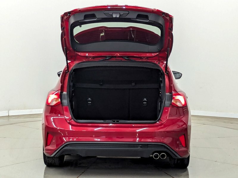 Ford Focus Ecoblue St-line WP70VTV Red #4