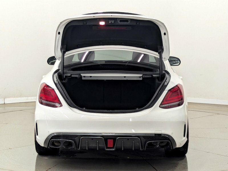 Mercedes-Benz C Class C43 V6 Amg YC69WKY White #4