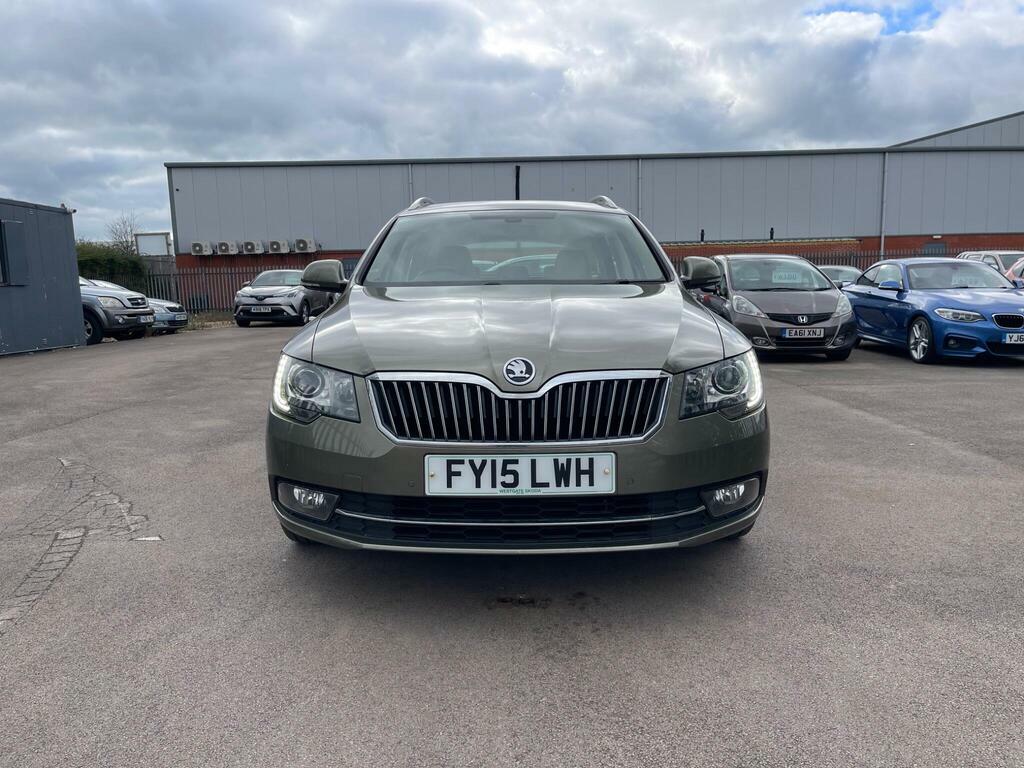 Skoda Superb 2.0 Tdi Elegance Dsg 4Wd Euro 5 S S Green #2