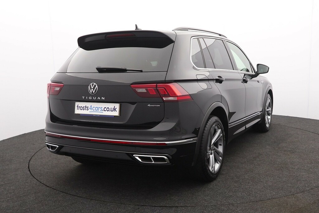 Volkswagen Tiguan 2.0Tdi 4Motion R-line Edition Dsg LB23NRX Black #3
