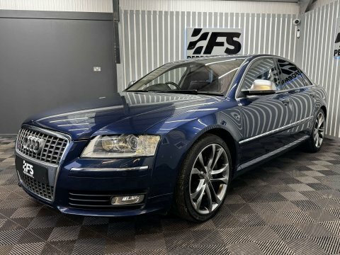 Audi S8 Saloon 5.2 Fsi 2009 Black #3