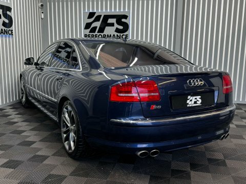 Audi S8 Saloon 5.2 Fsi 2009 Black #4