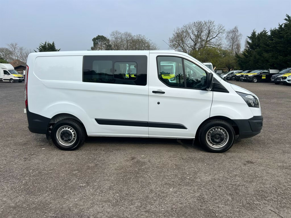 Ford Transit Custom 2.0 Tdci 105Ps Low Roof D Cab Van Panel Van FN67ZYB White #3