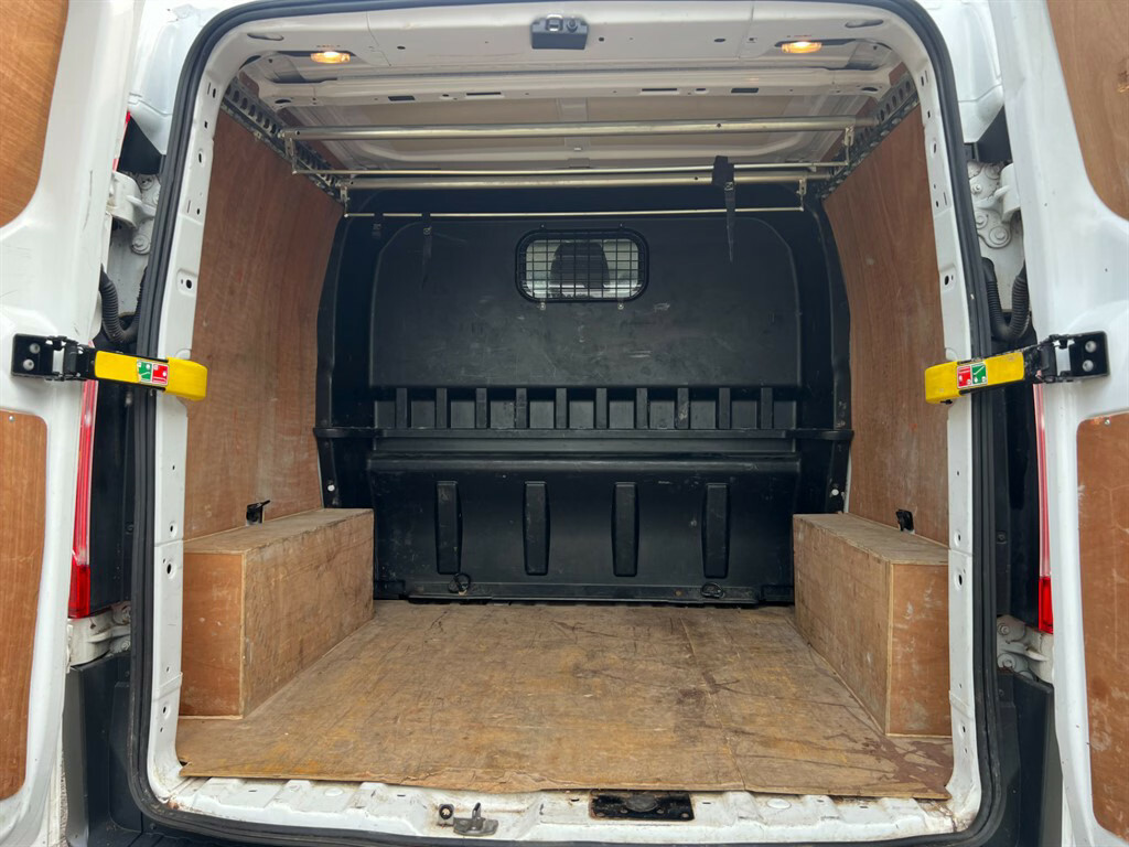 Ford Transit Custom 2.0 Tdci 105Ps Low Roof D Cab Van Panel Van FN67ZYB White #6