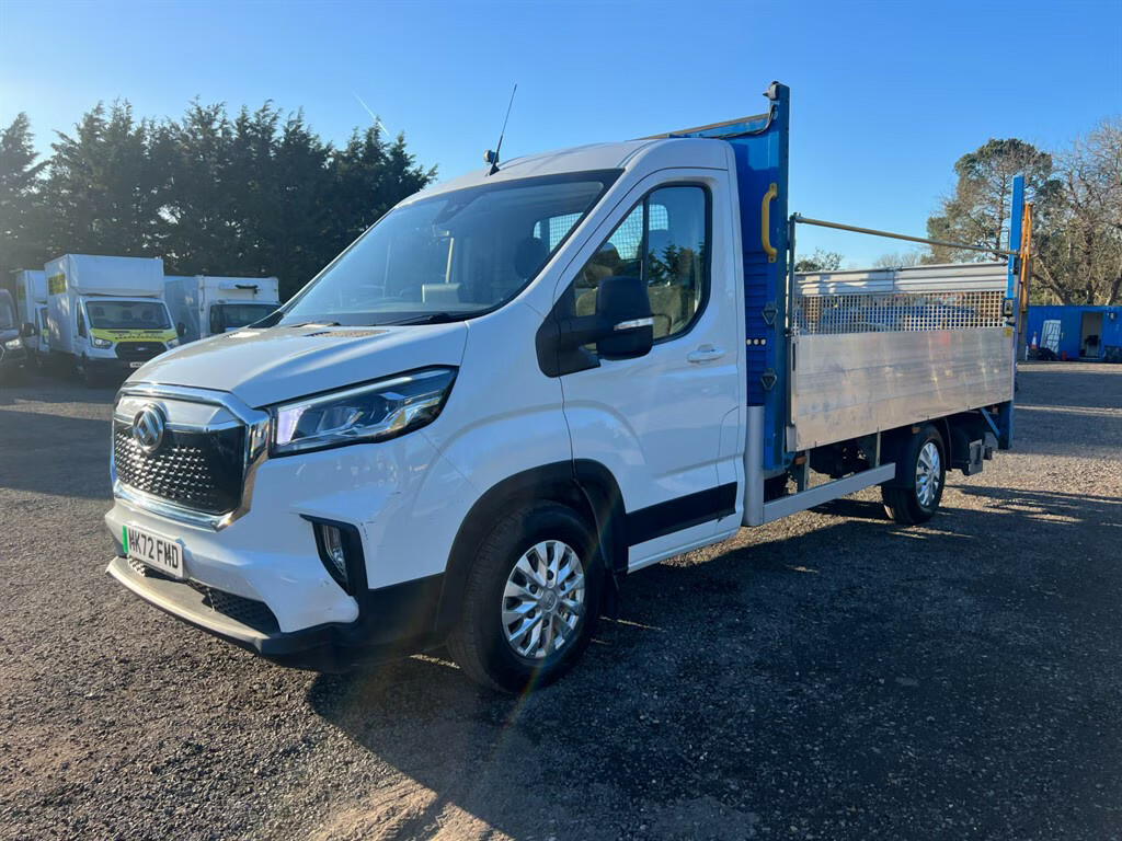 Maxus eDeliver 9 Dropside 150Kw 65Kwh Mwb Fwd Dropside Electri White #2