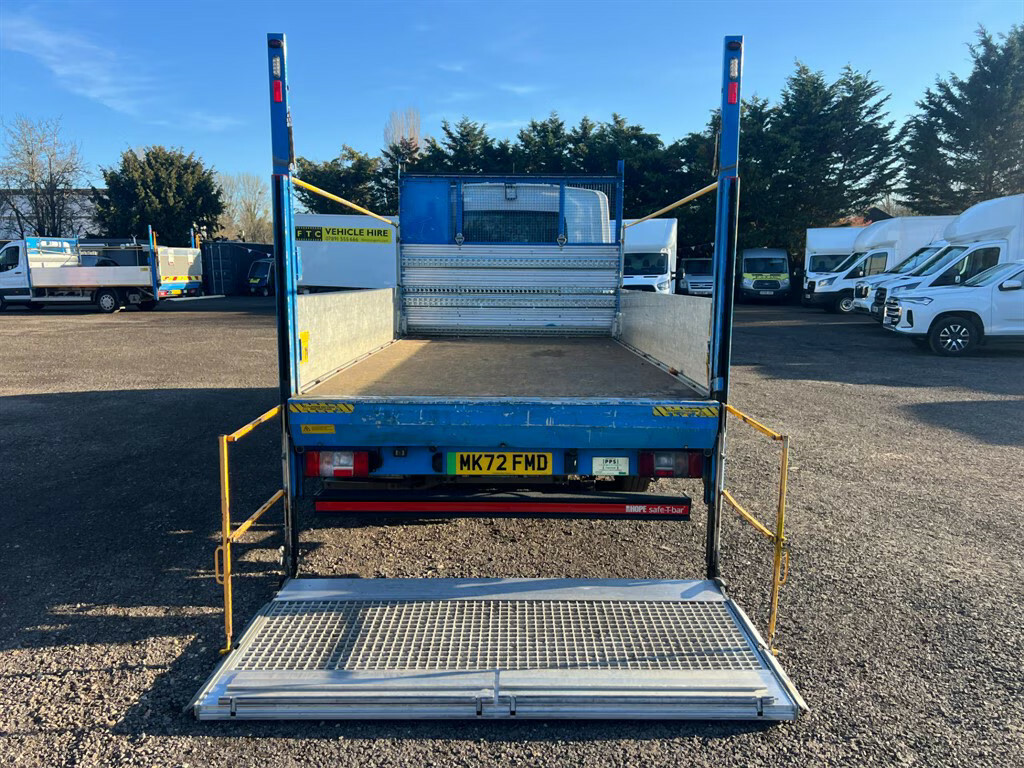 Maxus eDeliver 9 Dropside 150Kw 65Kwh Mwb Fwd Dropside Electri White #3