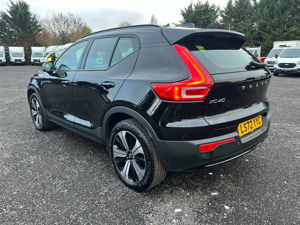 Volvo XC40 Recharge T4 Plus Estate Ele LS72YYC Black #4