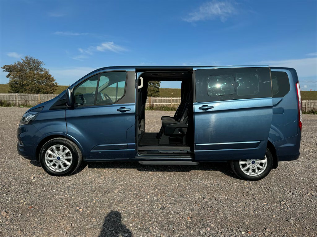 Ford Tourneo Custom 320 Titanium Ecoblue 9 Seater Minibus Manua FL21NHU Blue #2
