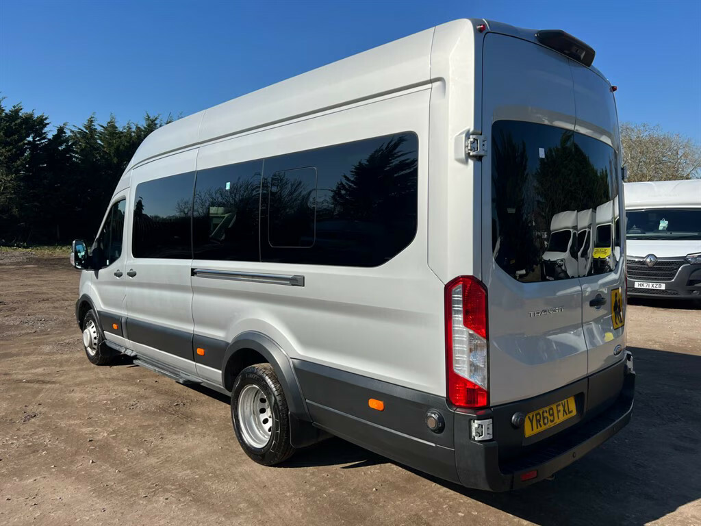 Ford Transit Custom 460 Trend Ecoblue 17Str Bus Minibus YR69FXL Silver #6
