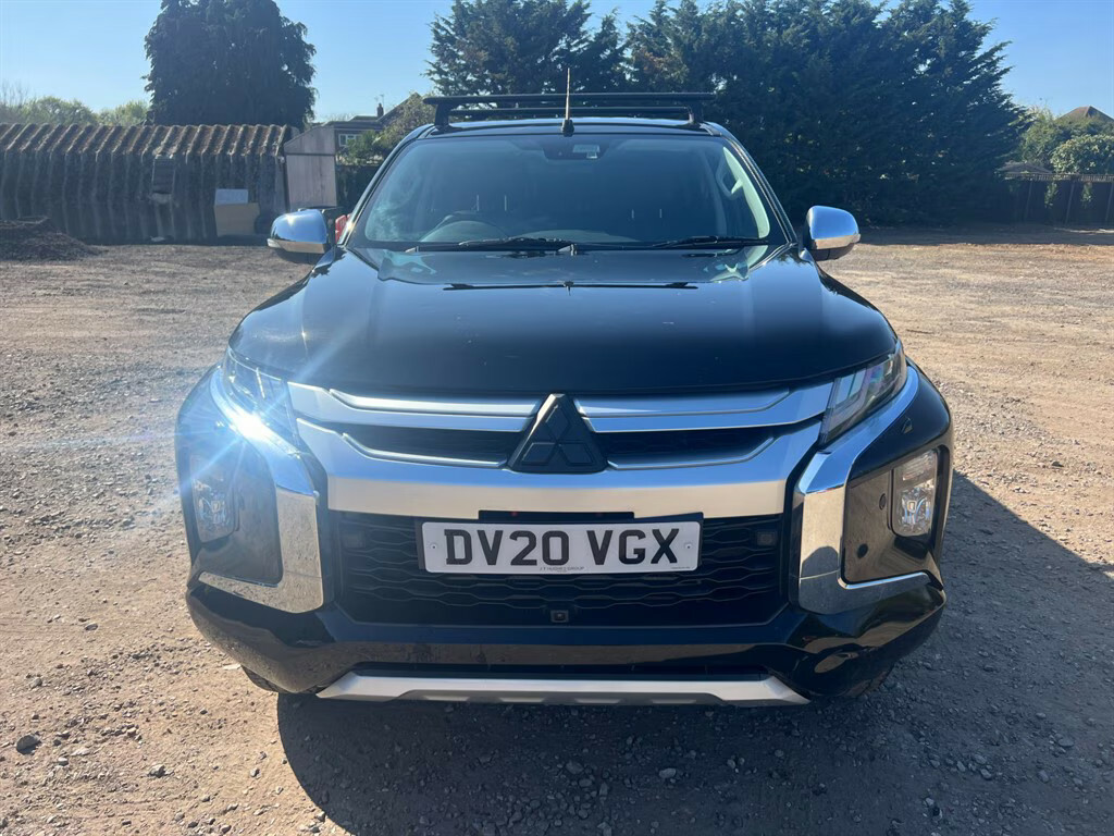 Mitsubishi L200 Di-d Barbarian X Dcb Pick Up DV20VGX Black #5