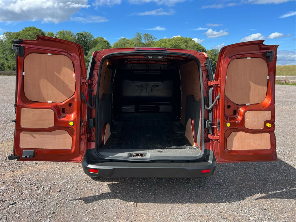 Ford Transit Connect L2 210 Trend Connect Low Miles Euro 6 Panel Van Pe Orange #6