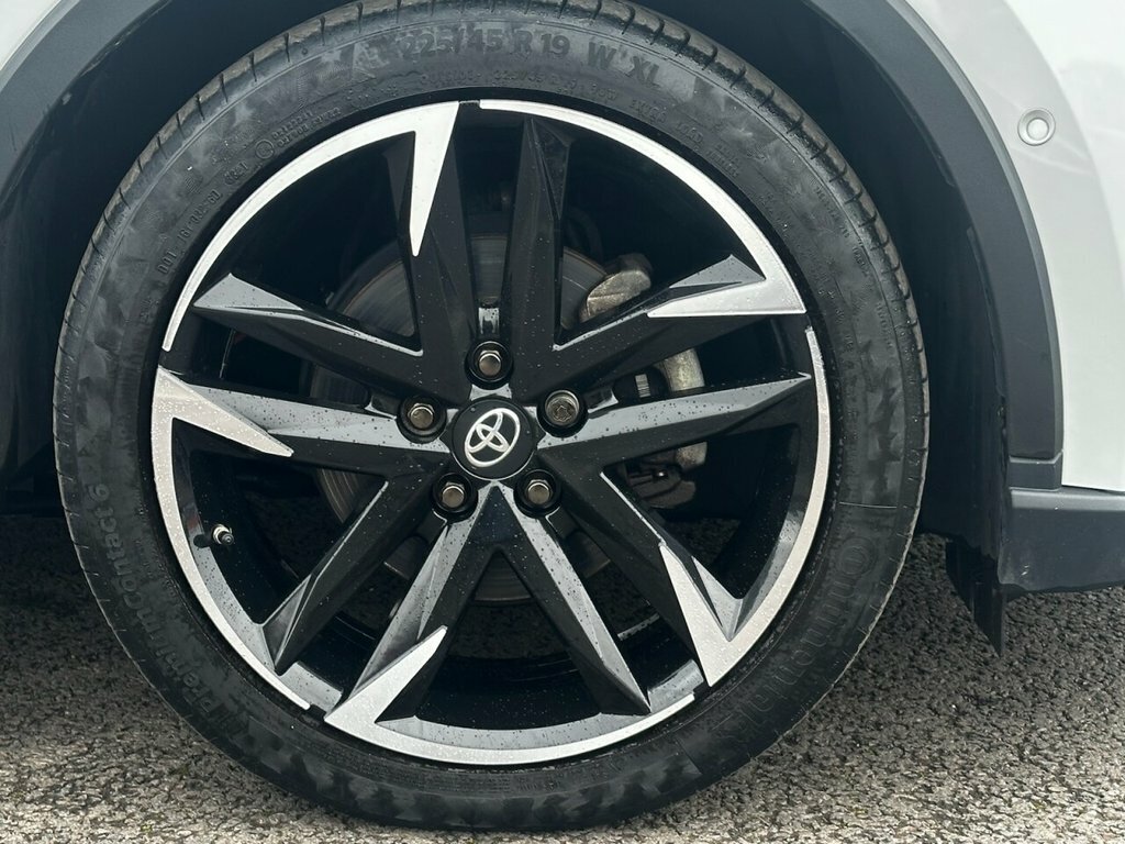 Toyota C-Hr 2L Gr Sport FSZ5409 Grey #3