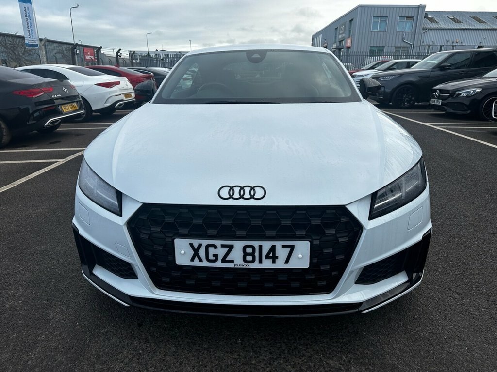 Audi TT 2L Black Edition XGZ8147 White #2