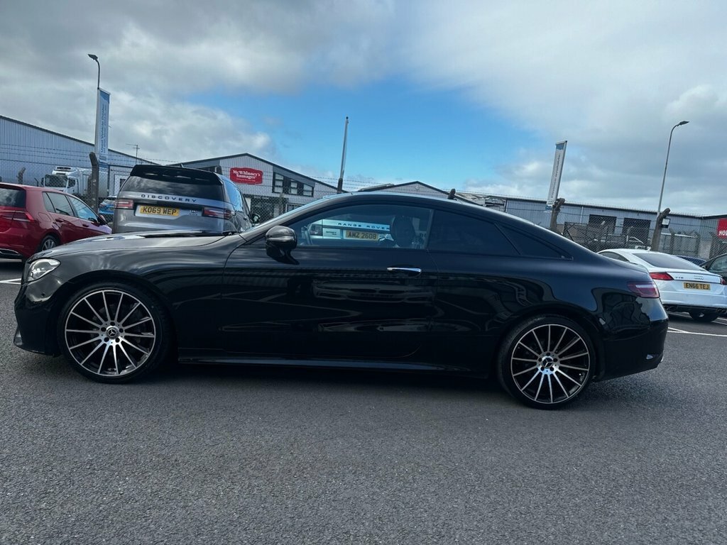 Mercedes-Benz E Class 2L Amg Line Night Edition OE22VLW Black #4