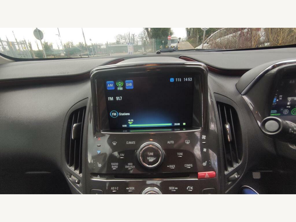 Vauxhall Ampera 111Kw Electron White #16