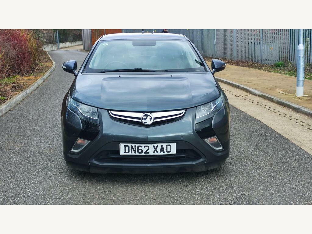 Vauxhall Ampera 111Kw Electron White #2