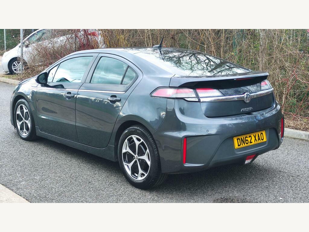 Vauxhall Ampera 111Kw Electron White #4