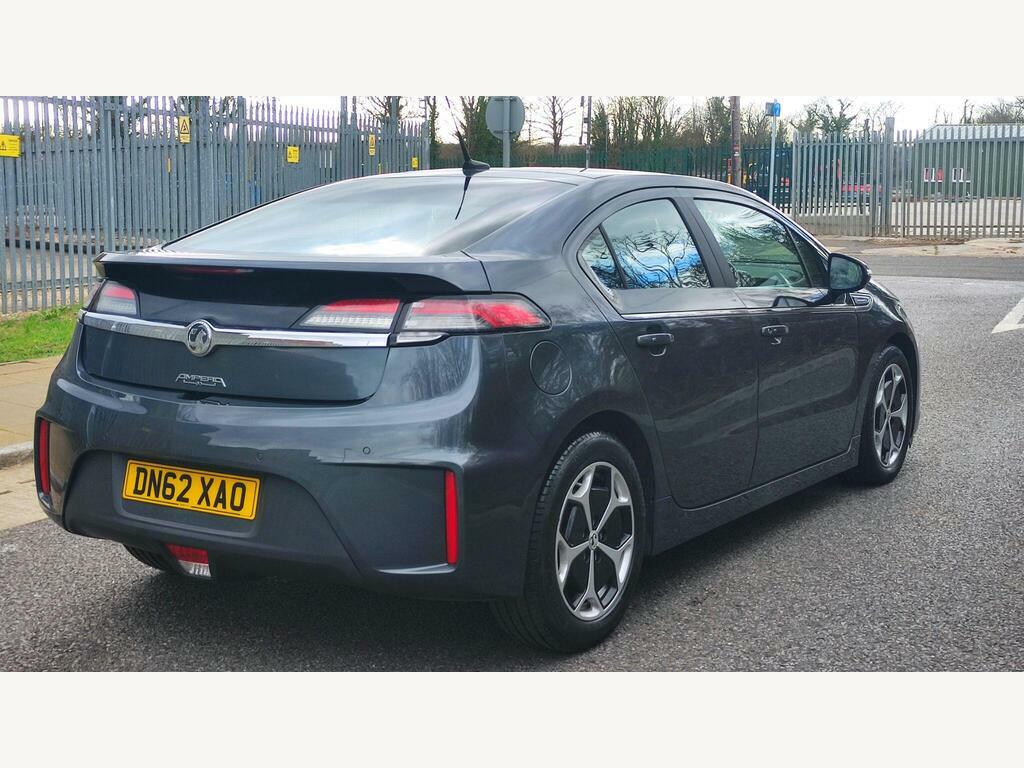 Vauxhall Ampera 111Kw Electron White #6