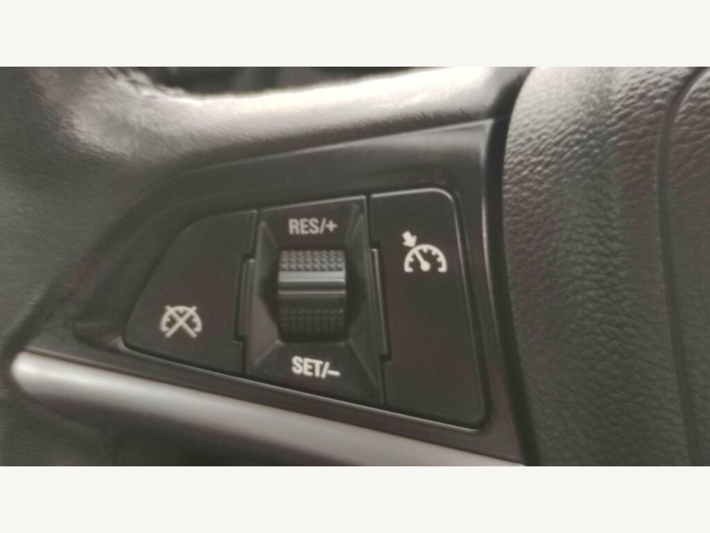 Vauxhall Ampera 111Kw Electron White #24