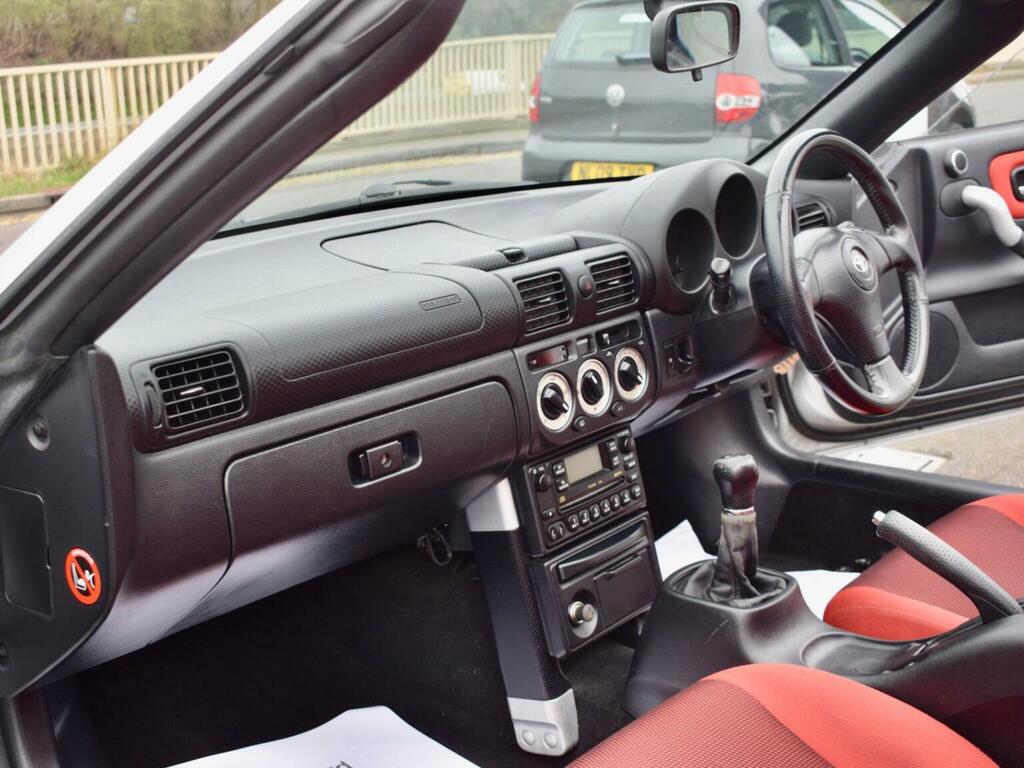 Toyota MR2 1.8 Vvti Black #16