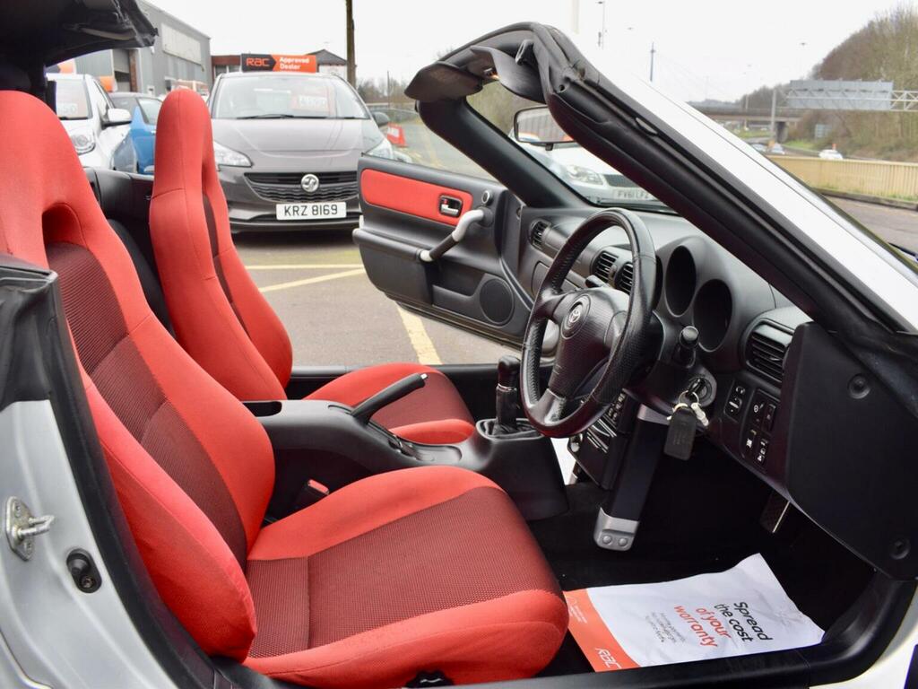 Toyota MR2 1.8 Vvti Black #23