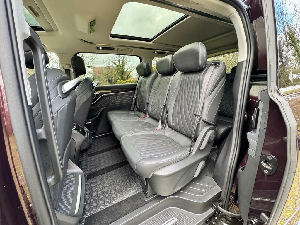 Maxus MIFA 9 Mpv Black #27