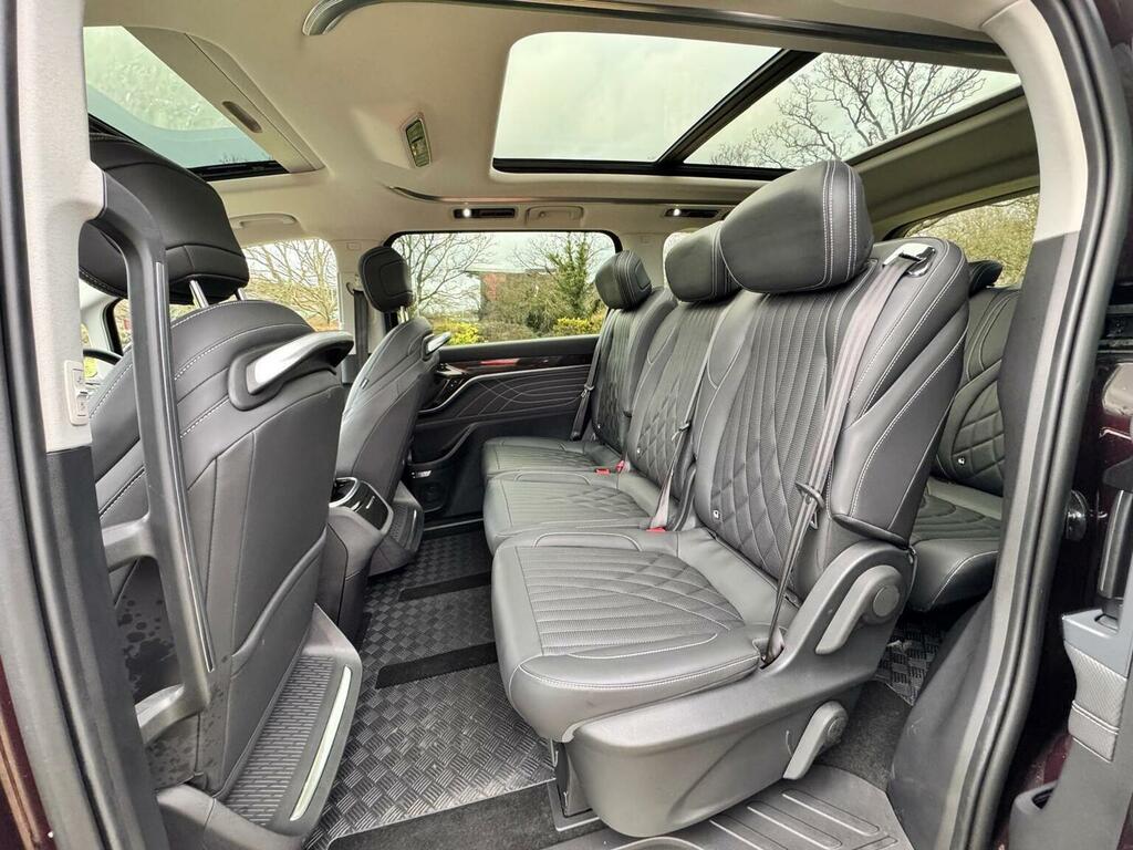 Maxus MIFA 9 Mpv Black #24