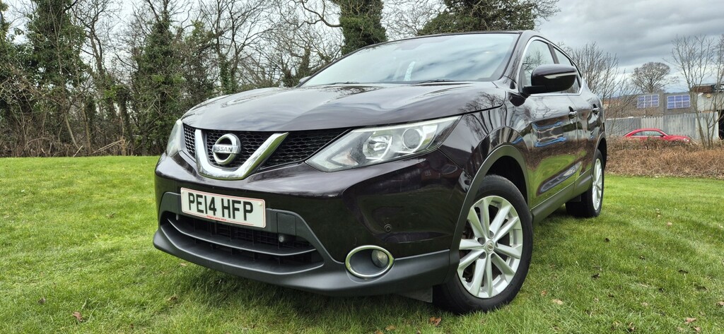 Nissan Qashqai Suv 1.5 Dci Acenta 2Wd Euro 5 Ss 201414 Black