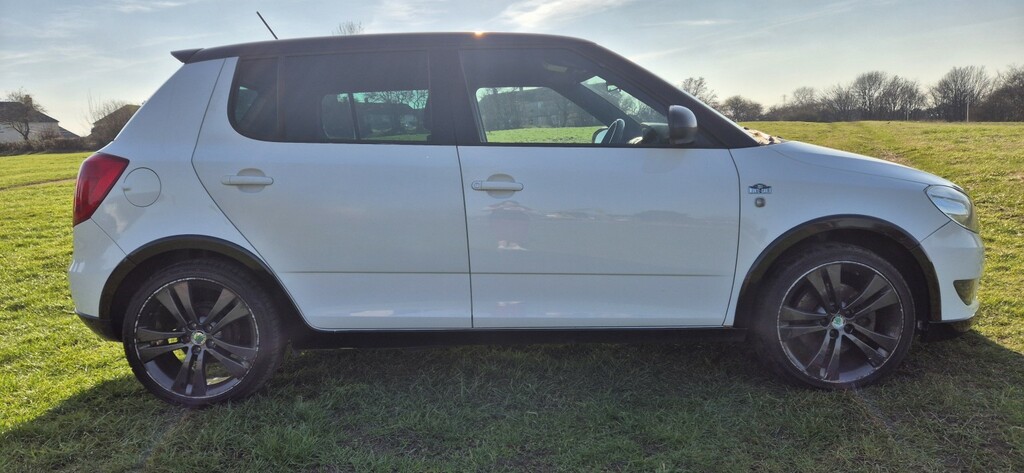 Skoda Fabia Hatchback 1.2 Tsi Monte Carlo Euro 5 201212 White #6
