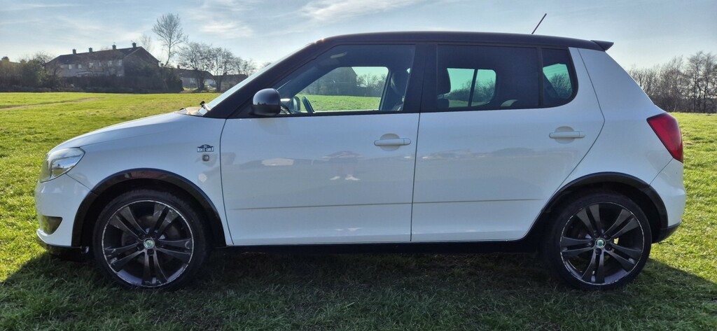 Skoda Fabia Hatchback 1.2 Tsi Monte Carlo Euro 5 201212 White #2